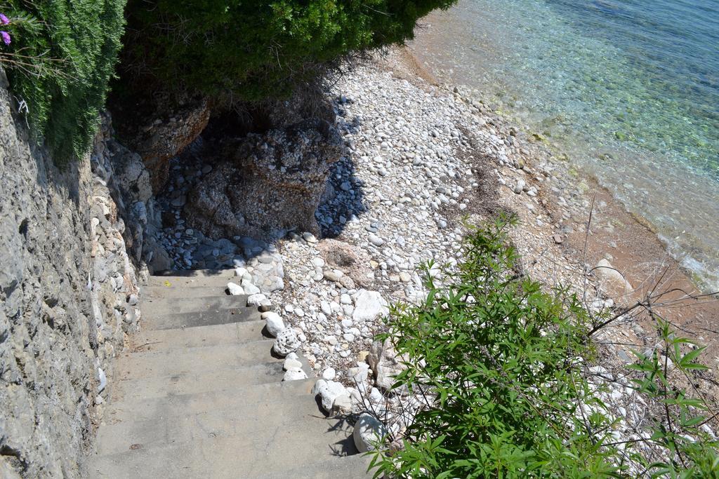 Glyfa Corfu Apartments Barbati Exterior foto